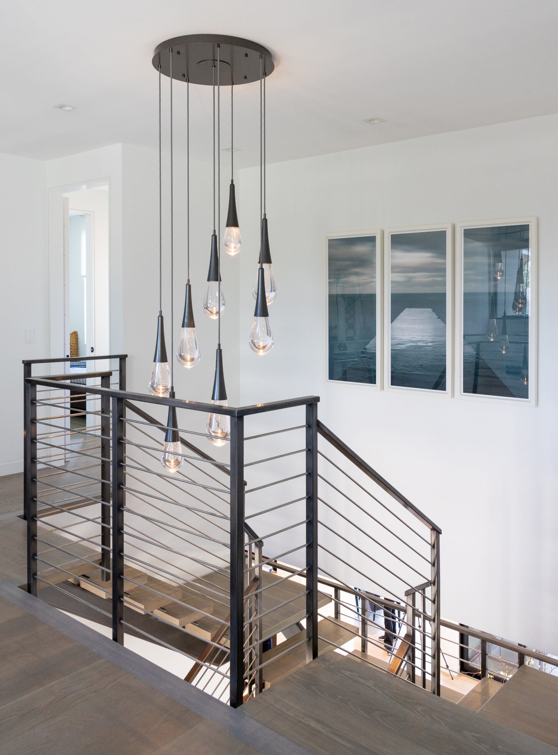 Raindrop Round Pendant Chandelier