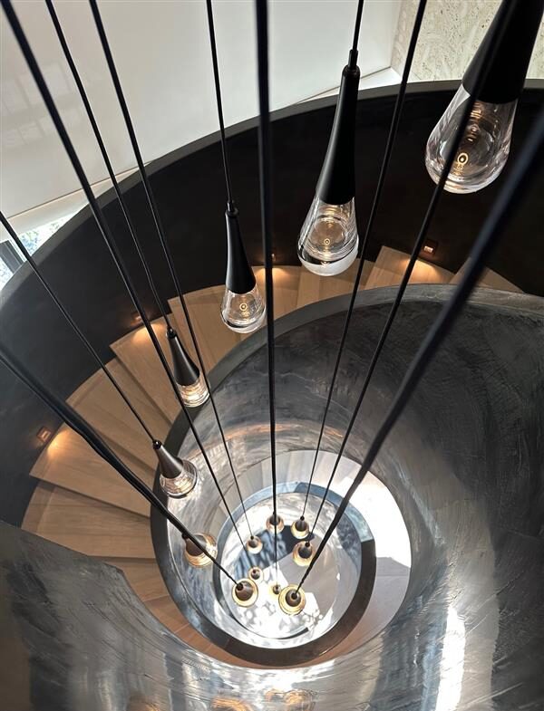 Raindrop Round Pendant Chandelier | Crampton Lighting Design