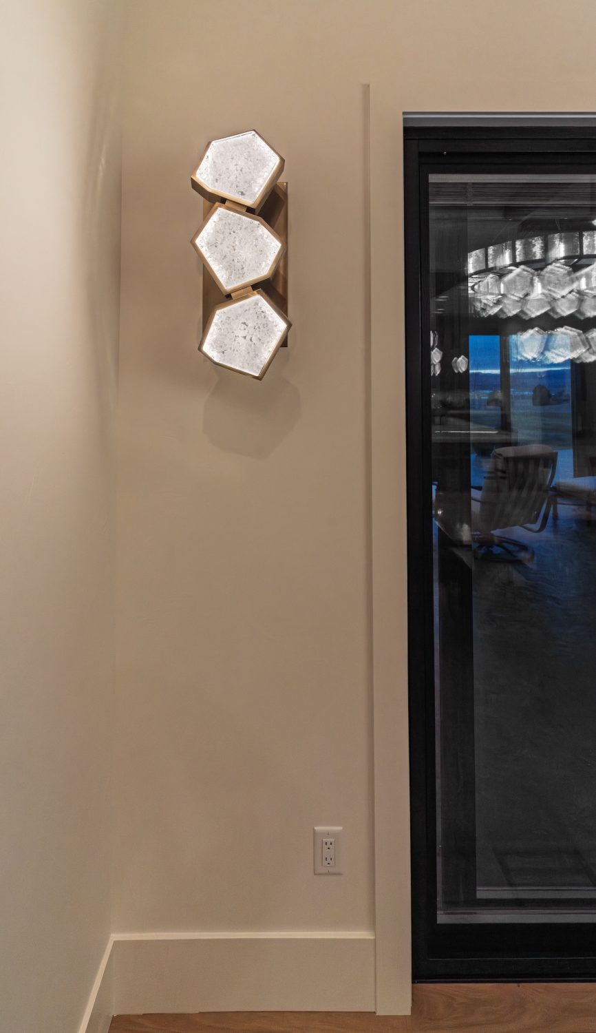 Cirque Sconce