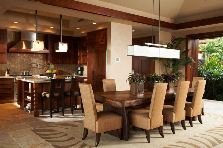 Contemporary Linear Dining Light