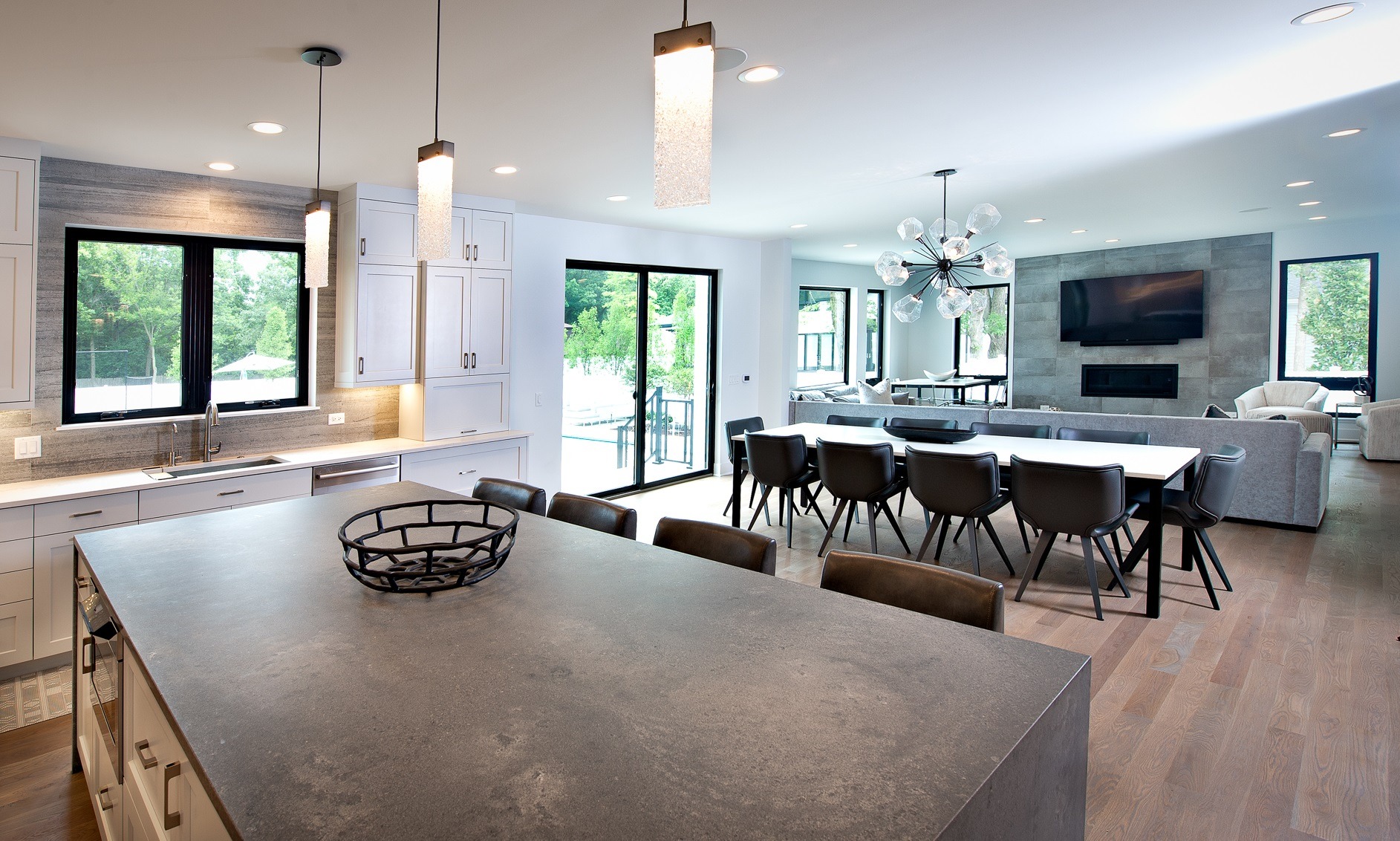 Parallel Pendant | Jamie Schachtel Design Group