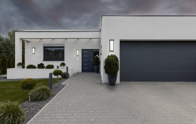 Single Box Outdoor Sconce