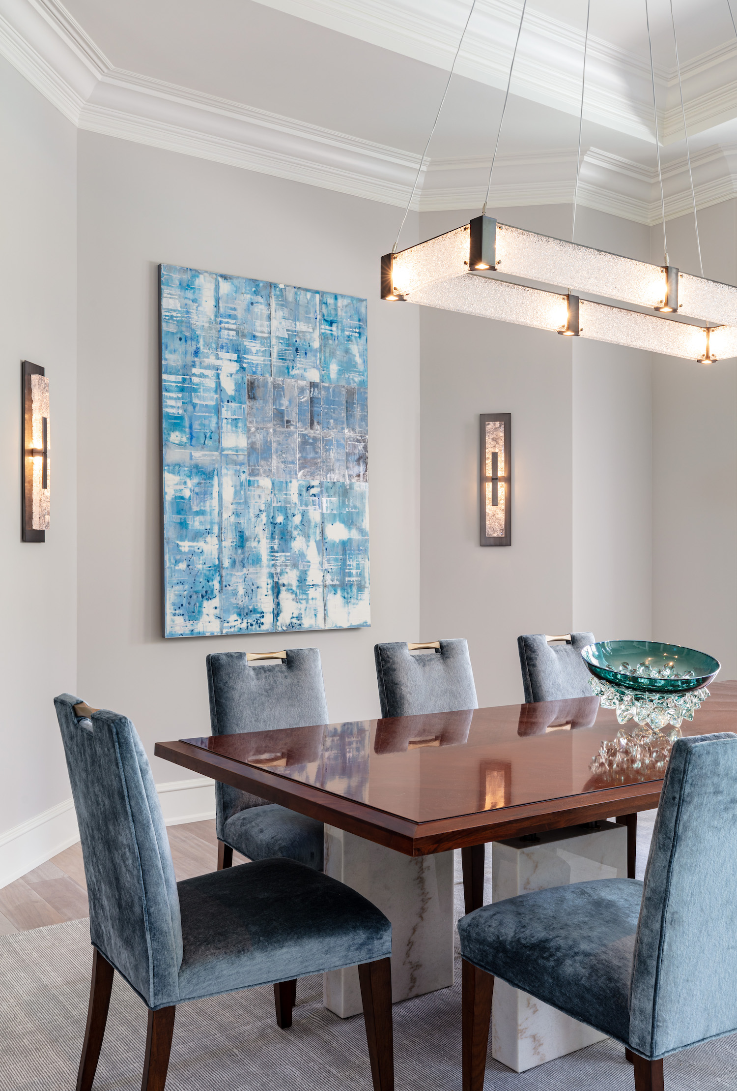 Parallel Linear Chandelier | Spectrum Interiors, Nickolas Sargent Photography