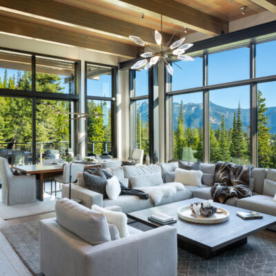 Rock Crystal Starburst Chandelier | Brech Buhler Architects, Karl Neumann Photography