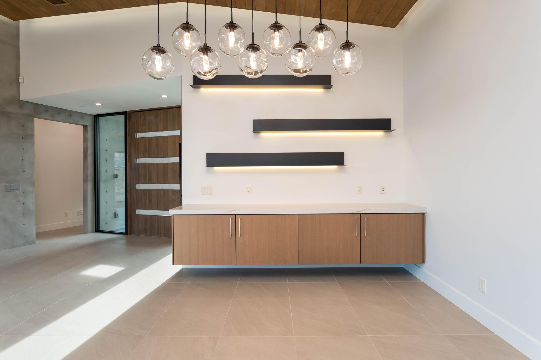 Aster Linear Pendant Chandelier | Lawler Construction