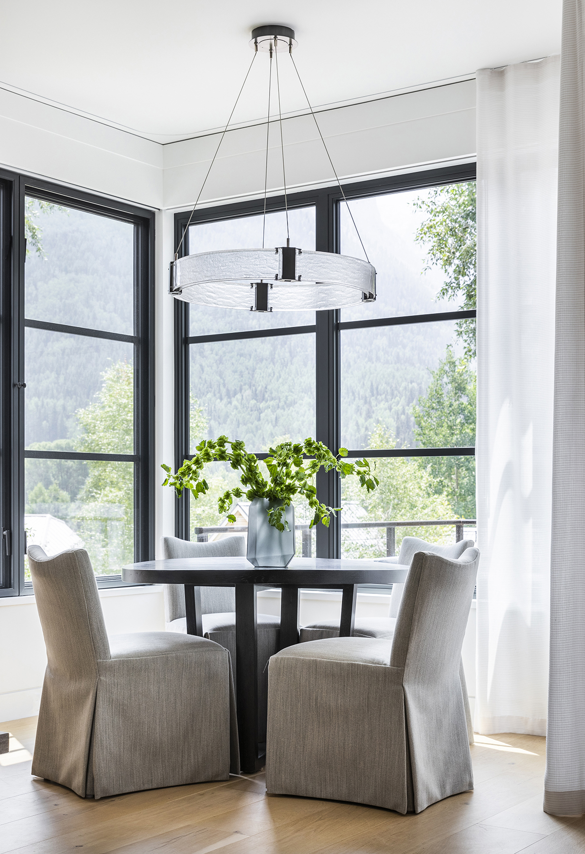 Parallel Ring Chandelier | Linda Eyles Design, Julie Sofer
