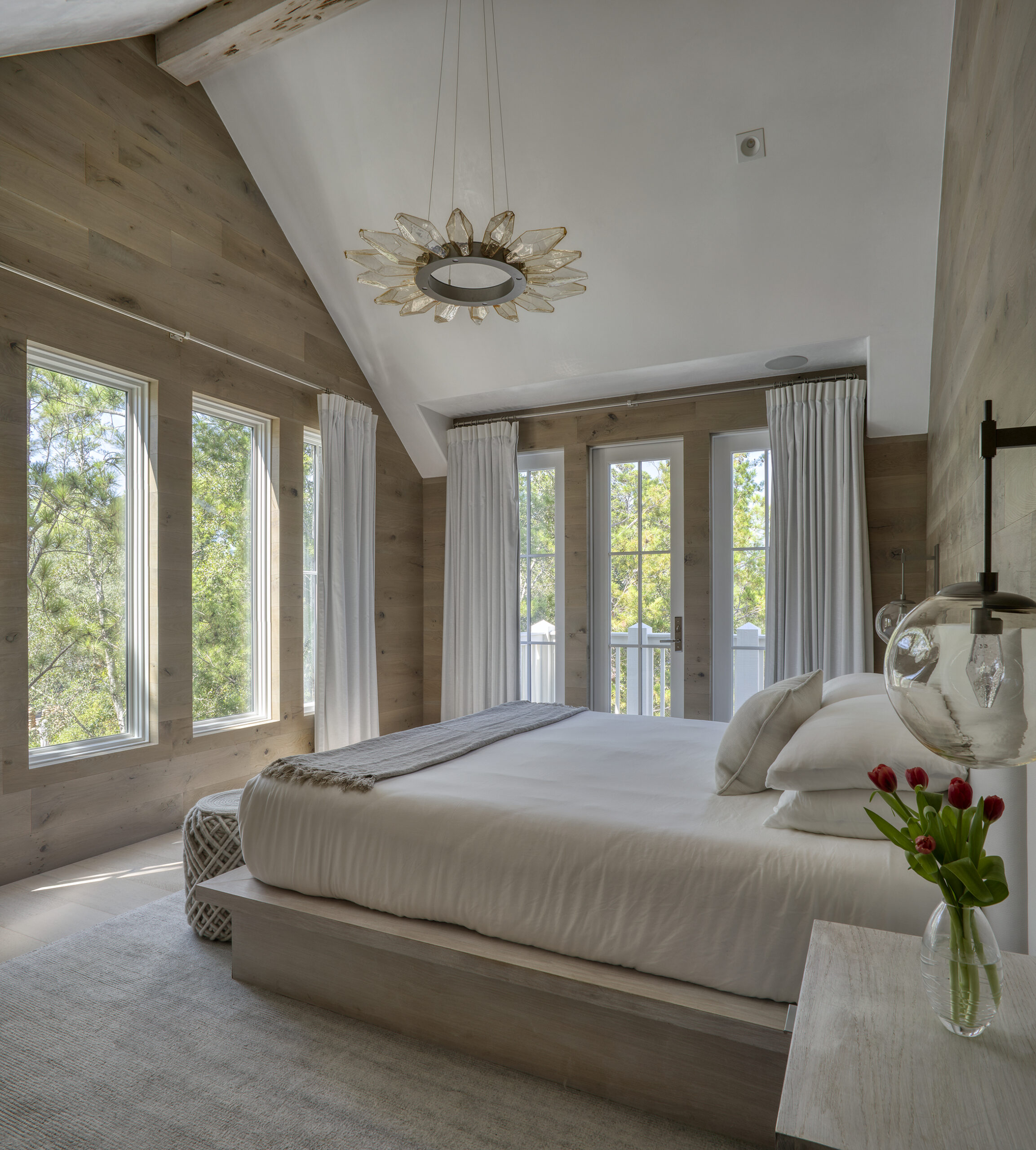 Rock Crystal Radial Ring Chandelier | Allyson Runnels Interiors, Jack Gardner
