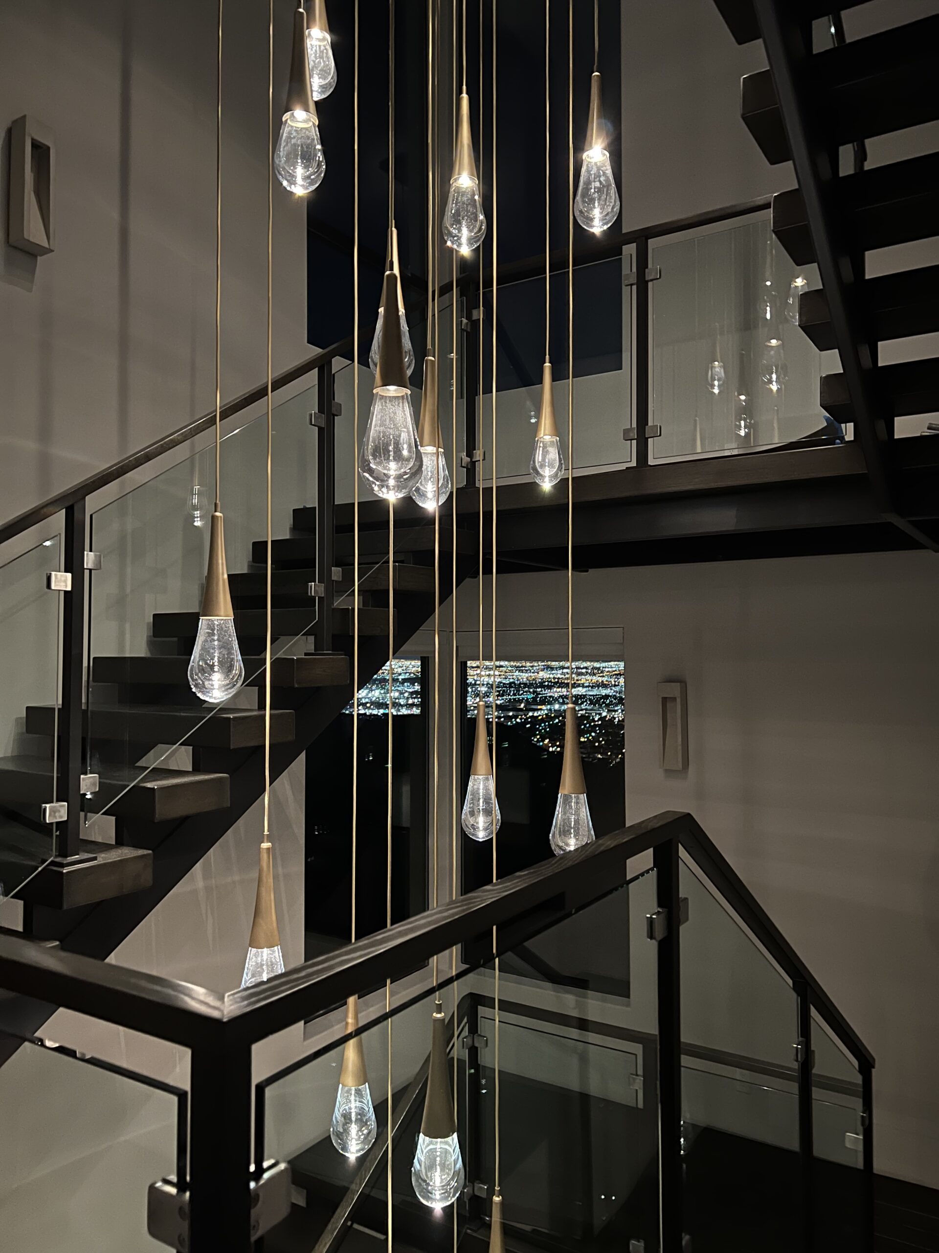 Raindrop Square Pendant Chandelier | Fanelli Mann Design