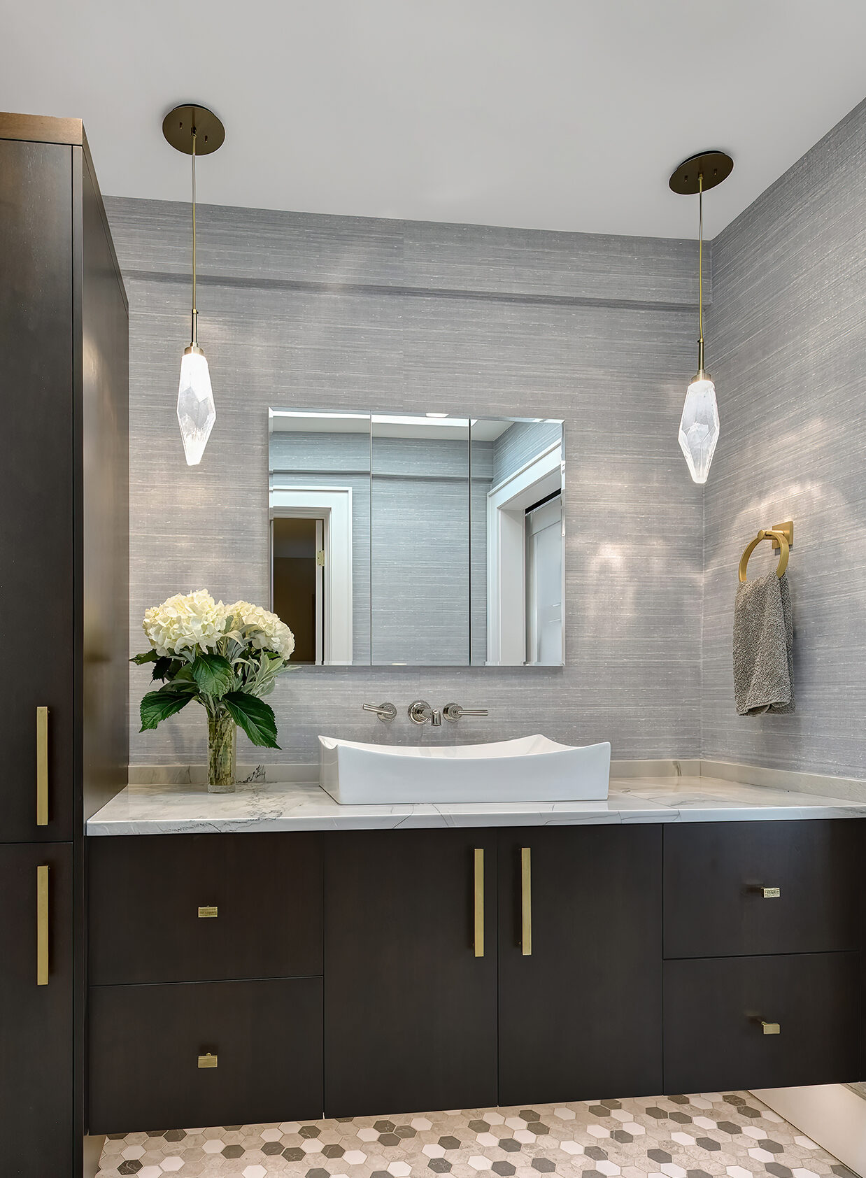 Rock Crystal Pendant | CR2 Design, William Quarles Photography