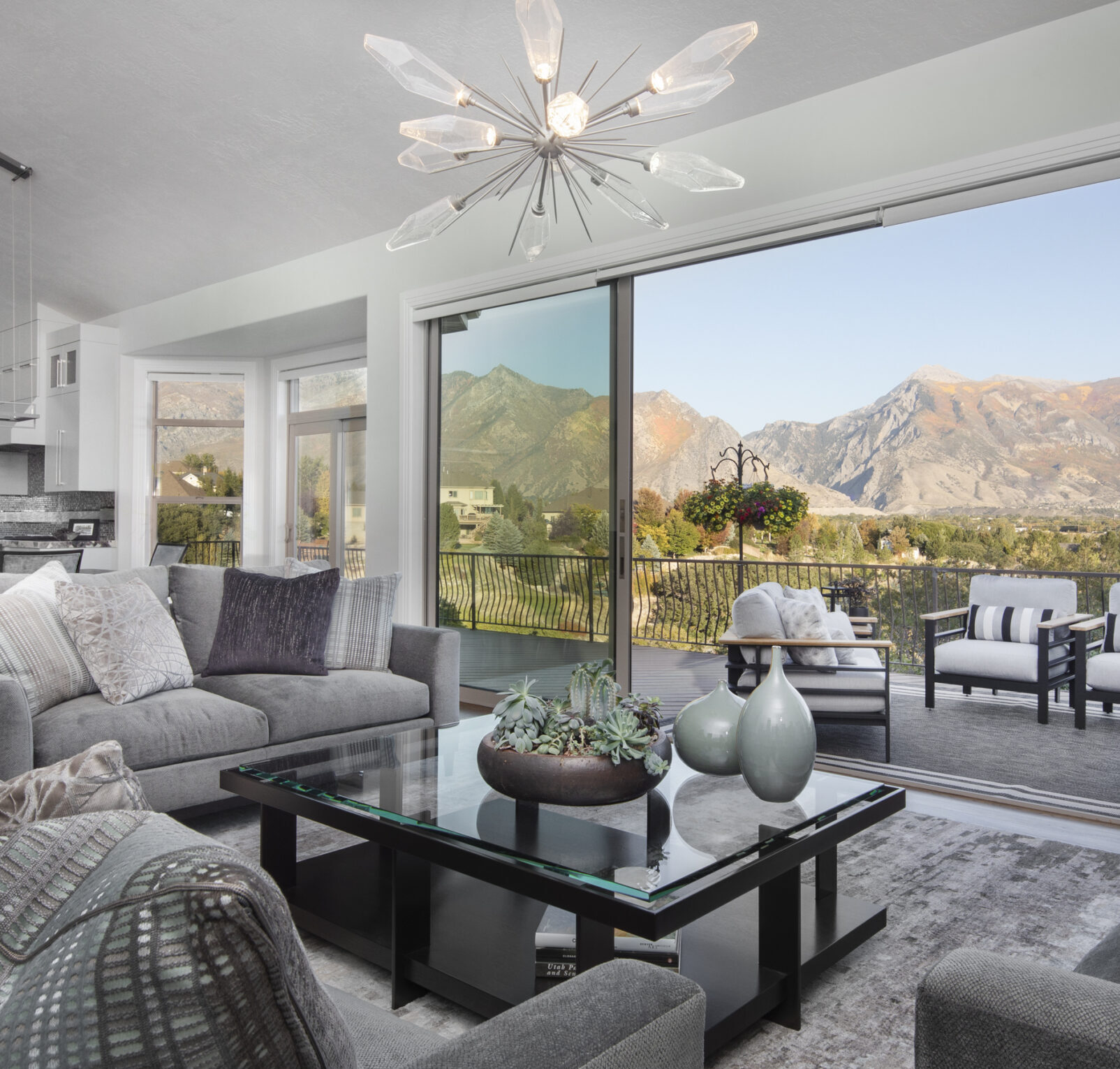 Rock Crystal Starburst Chandelier | Design Plus Inc., Scot Zimmerman Photography