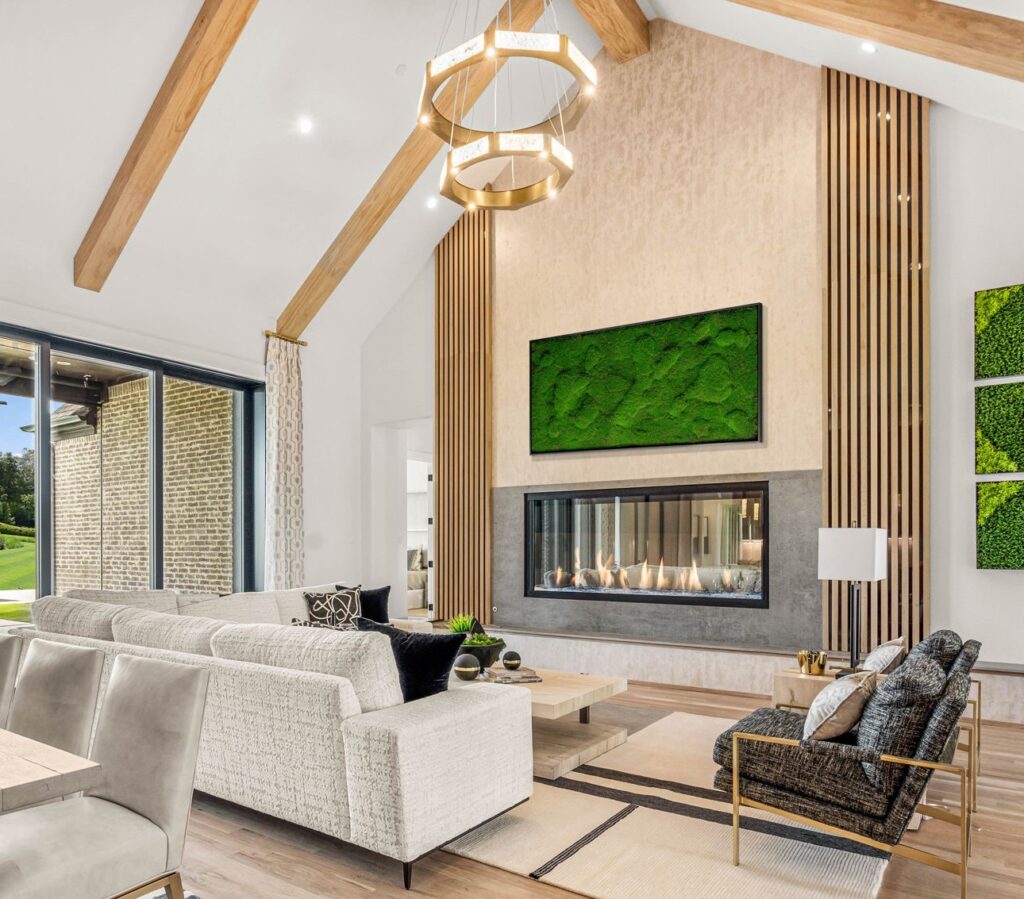 Glacier Ring Chandelier | Semmelmann Interiors