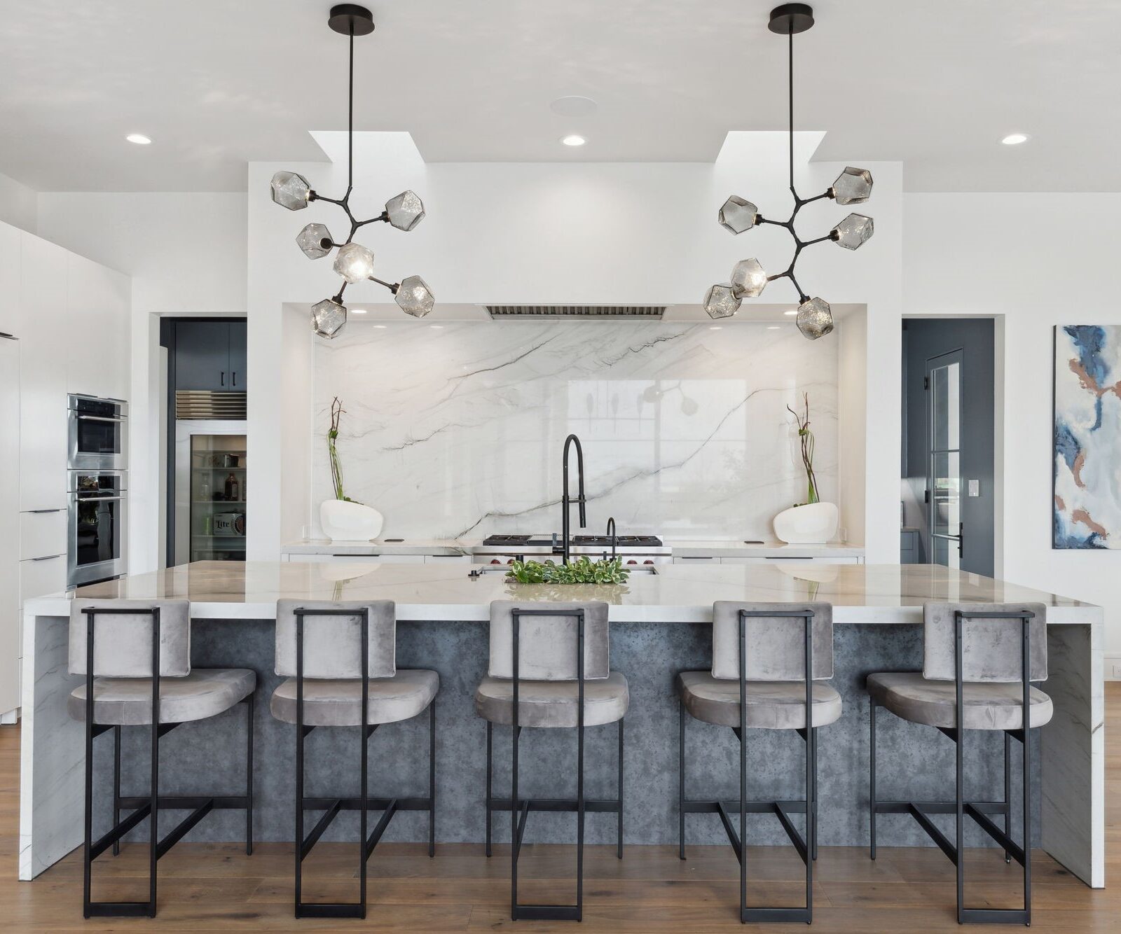 Gem Modern Vine Chandelier | Semmelmann Interiors