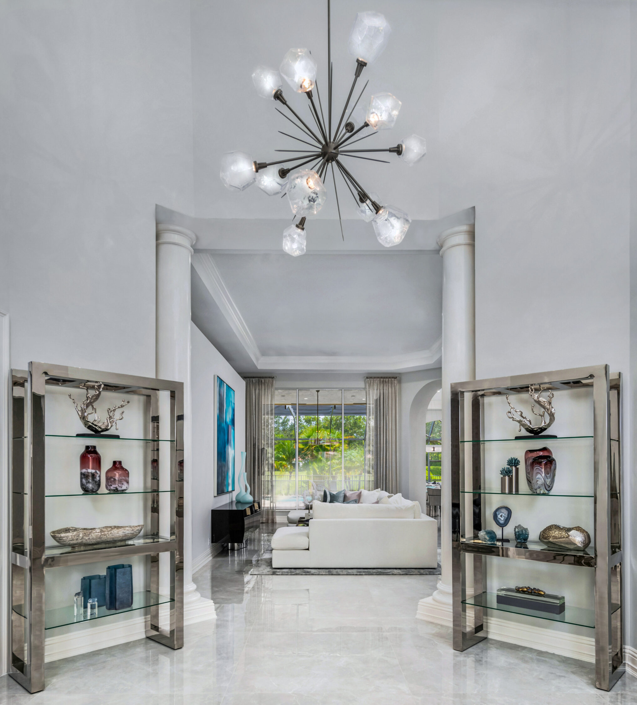 Gem Starburst Chandelier | Annie Santulli, Zoltan Present