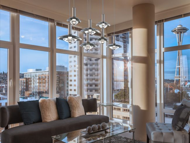 Cirrus Linear Pendant Chandelier