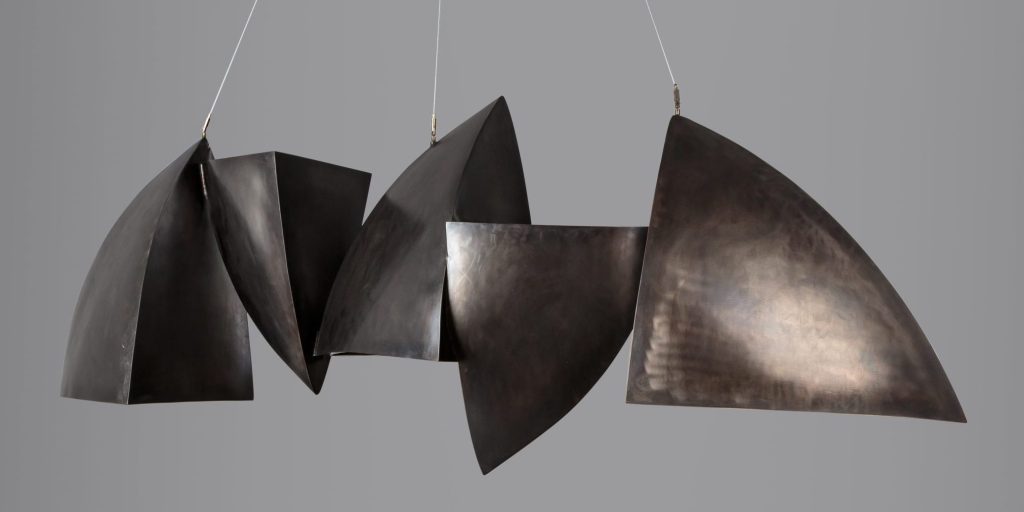 custom made luxury light fixtures