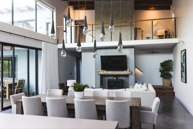 Hailstone Linear Pendant Chandelier