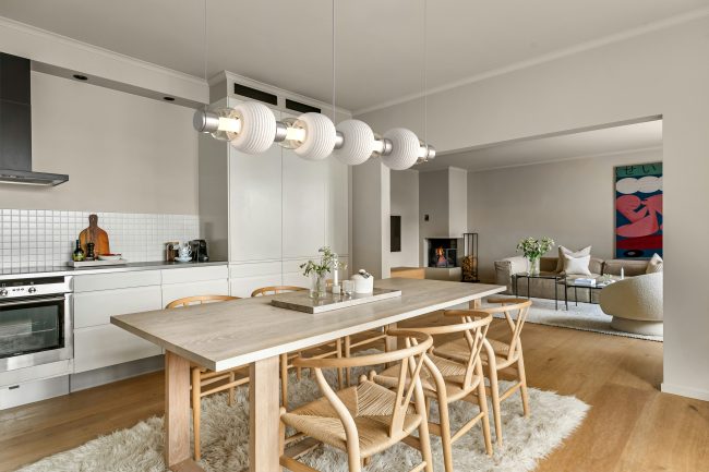 Torno Mandrel Linear Chandelier