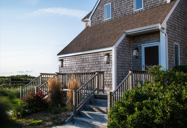 Beacon Outdoor Arm Sconce