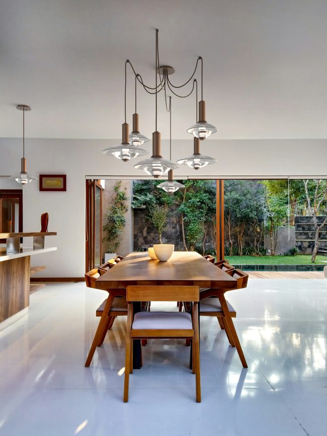 Cirrus Swag Chandelier