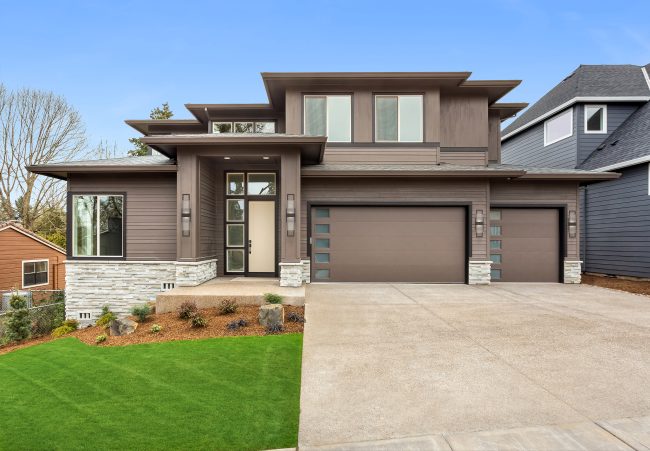 Sasha Outdoor Sconce