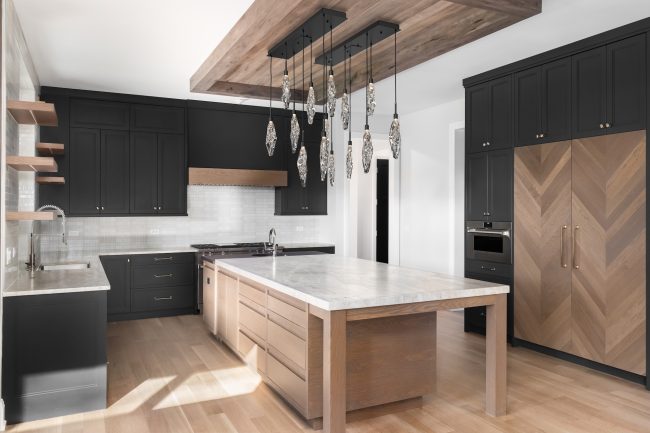 Icefall Linear Pendant Chandelier