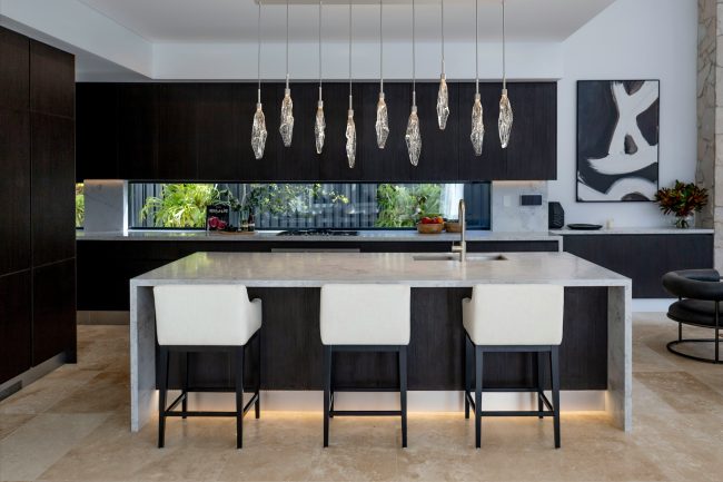 Icefall Linear Pendant Chandelier